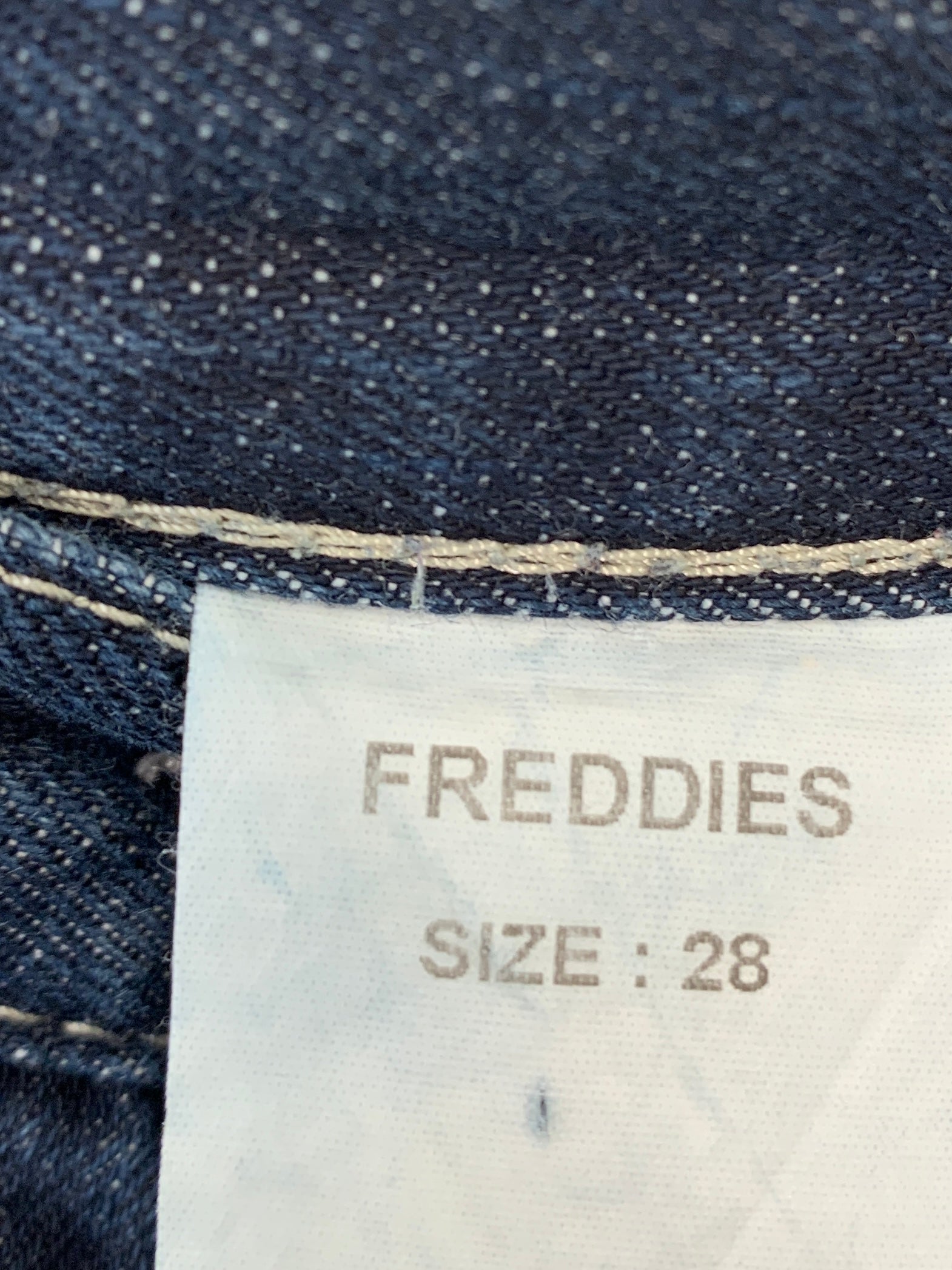 Freddies Bukser